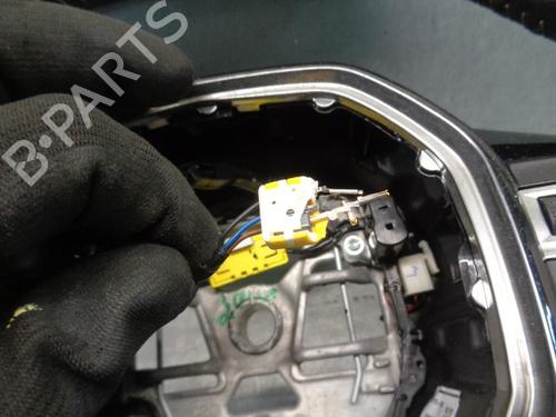 Steering wheel PEUGEOT 2008 II (UD_, US_, UY_, UJ_, UR_, UC_) 1.5 BlueHDI 100 | BP17662437C49