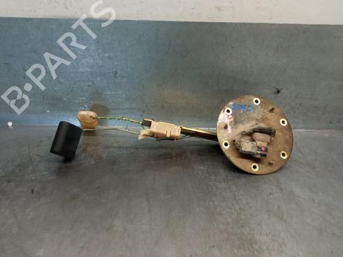 Used Fuel pump HYUNDAI SANTAMO 2.0 16V (139 hp) 28054897