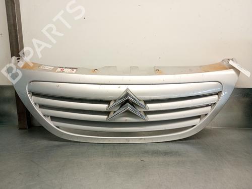 Used Grille CITROËN C3 I (FC_, FN_) 1.4 HDi (68 hp) 29277433