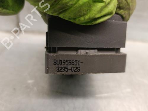 Left front window switch AUDI A1 Sportback (8XA, 8XF) 1.4 TDI | BP31571030I27 