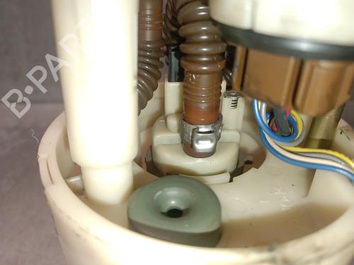 Fuel pump DAEWOO NUBIRA Saloon (J200) 1.6 | BP32657581M76