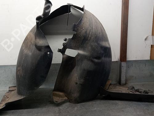 Wheel arch PEUGEOT 406 Coupe (8C) 2.2 HDI | BP28359678C56 