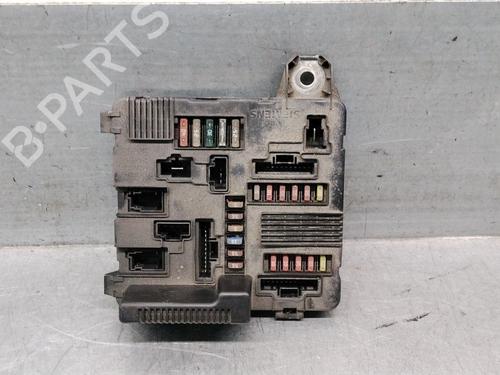 Used Fuse box Fuse box 36018349 36018349
