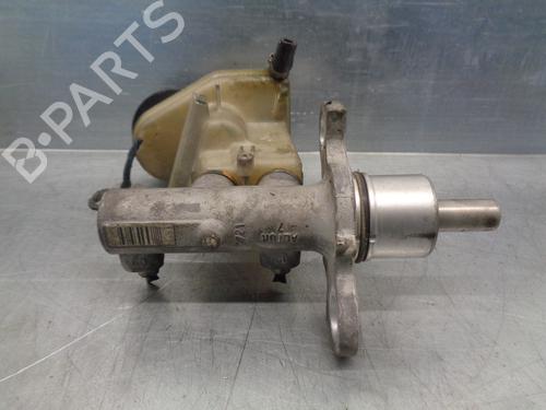 Brake master cylinder OPEL SIGNUM Hatchback (Z03) 2.2 DTI (F48) | BP12216624M77 