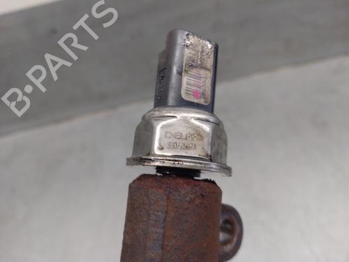 Injection rail FORD MONDEO III Saloon (B4Y) 2.0 TDCi | BP28215121M98 