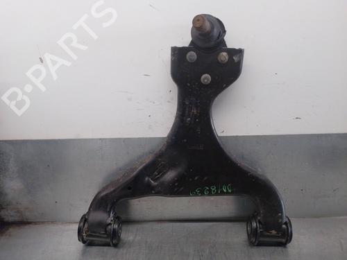Used Right front suspension arm MERCEDES-BENZ VITO / MIXTO Van (W639) 111 CDI (639.601, 639.603, 639.605) (109 hp) 13719746