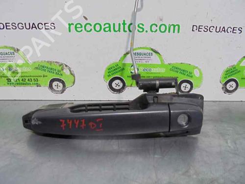 Used Front left exterior door handle TOYOTA COROLLA Verso (ZER_, ZZE12_, R1_) 1.8 (ZNR11_, ZNR11R) (129 hp) 2116652