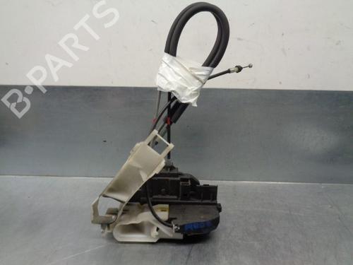 Vergrendeling rechts achter HYUNDAI SONATA V (NF) 2.0 CRDi (140 hp) 9247505