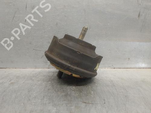 Used Engine mount BMW 3 (E46) 316 i (105 hp) 12471923