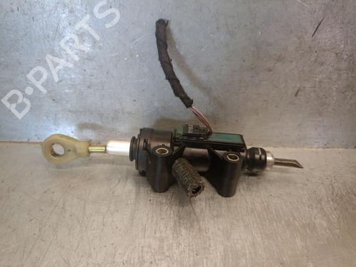 Used Clutch slave cylinder BMW X3 (E83) 2.0 d (150 hp) 26905574