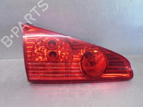 Used Left taillight PEUGEOT 407 (6D_) 2.7 HDi (6DUHZJ, 6DUHZF) (204 hp) 14925518