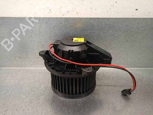 Used Heater blower motor MERCEDES-BENZ CLA Shooting Brake (X118) CLA 200 (118.687) (163 hp) 25238296