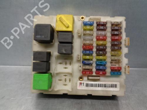 Used Fuse box FORD FOCUS I (DAW, DBW) 1.8 16V (115 hp) 11811003