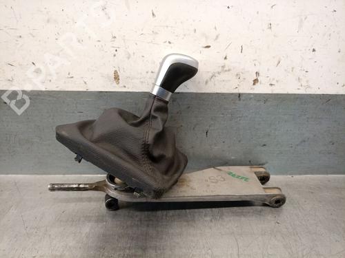 Gearstang BMW 1 Convertible (E88) 118 i | BP38626030M90 - Image 2