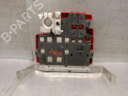 Fuse box RENAULT MASTER III Van (FV) 2.3 dCi 130 FWD (FV0M, FV0Y, FV0J, FV02, FV03) | BP38988647E1 - Image 2