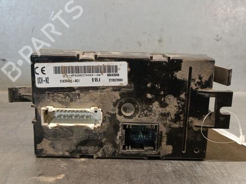 Used Electronic module RENAULT TRAFIC II Van (FL) 1.9 dCi 100 (FL0C, FL0K, FL0B) (101 hp) 32860194