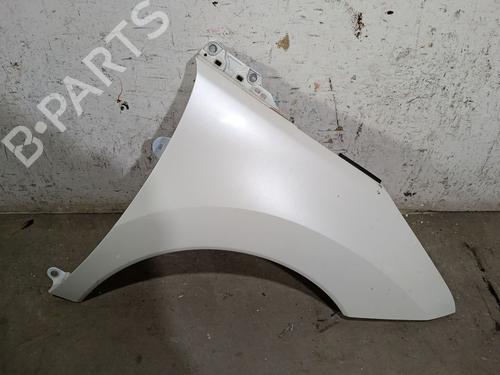 Used Right front fenders PEUGEOT 3008 I MPV (0U_) 2.0 HDi Hybrid4 (0URHCA) (200 hp) 27338422