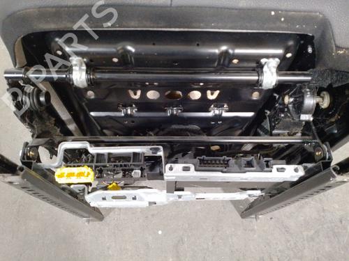 Left front seat MERCEDES-BENZ M-CLASS (W164) ML 320 CDI 4-matic (164.122) | BP33856298C15 - Image 10