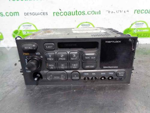 Used Radio GMC SAVANA 1500 Standard Passenger Van [1995-2002]  22984411