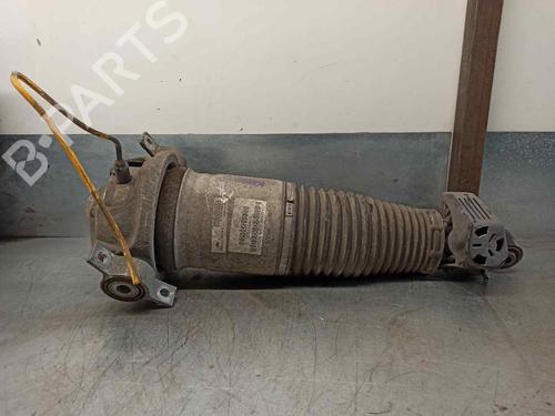 Used Right rear shock absorber Right rear shock absorber 12118056 12118056