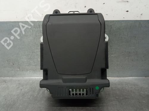 Used Display monitor PEUGEOT 3008 I MPV (0U_) 1.6 BlueHDi 120 (120 hp) 29434217