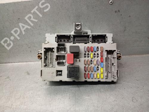 Used Fuse box IVECO DAILY IV Platform/Chassis 35C15 (146 hp) 30308779