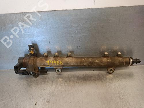 Used Injection rail Injection rail OPEL MERIVA A MPV (X03) 1.3 CDTI (E75) (69 hp) 35813294 35813294