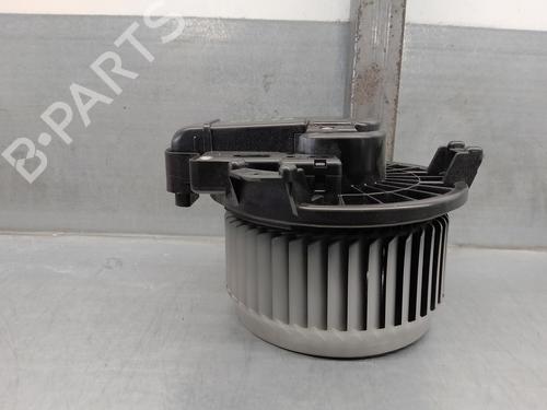 Used Heater blower motor TOYOTA YARIS (_P13_) 1.3 (NSP130_, NSP130) (99 hp) 16047019