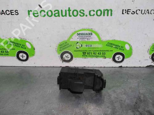 Used Right front window switch TOYOTA PRIUS Saloon (_W1_) 1.5 Hybrid (NHW1_) (72 hp) 2816387