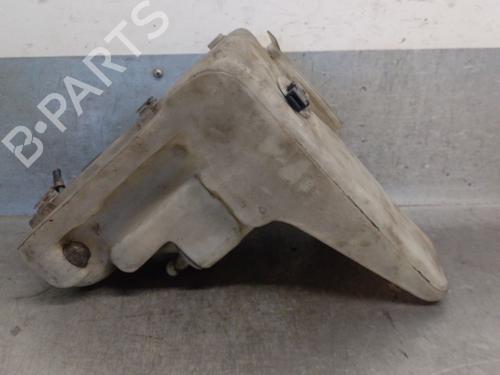 Used Windscreen washer tank Windscreen washer tank MERCEDES-BENZ C-CLASS (W202) C 220 CDI (202.133) (125 hp) 34344811 34344811