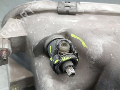 Right headlight VOLVO S40 I (644) 1.8 i | BP29585307C29 