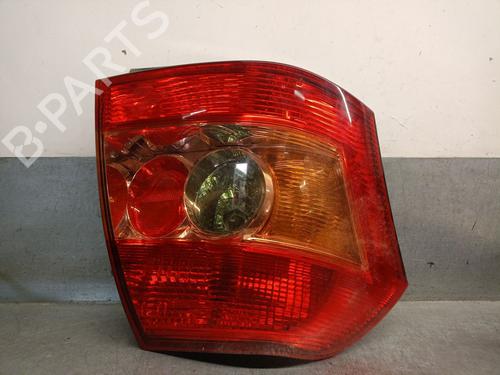 Used Right taillight Right taillight TOYOTA COROLLA (_E12_) 1.4 VVT-i (ZZE120_, ZZE120R) (97 hp) 34274828 34274828