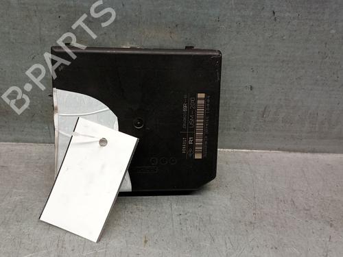 Fuse box RENAULT MEGANE III Hatchback (BZ0/1_, B3_) 1.2 TCe (BZ2B, BZ11) | BP32403697E1 - Image 2