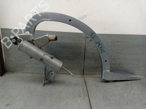 Hinge/Door check strap AUDI A4 B9 (8W2, 8WC) 2.0 TDI quattro 8W5827302A | 8W5827302A | 8W5827306A