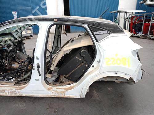 Used Left rear fenders RENAULT CAPTUR II (HF_) TCe 155 (HFMN) (154 hp) 23426735