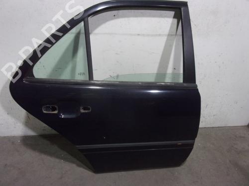Used Right rear door MERCEDES-BENZ C-CLASS (W202) C 180 (202.018) (122 hp) 16926707