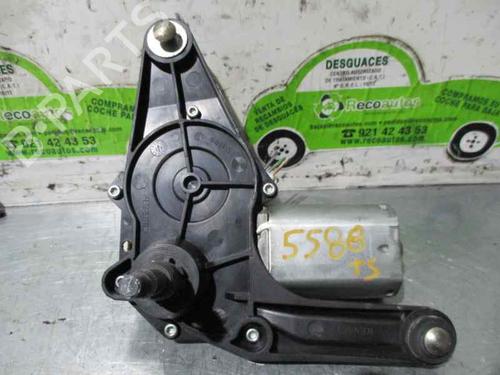 Used Rear wiper motor RENAULT CLIO II (BB_, CB_) 1.2 (BB0A, BB0F, BB10, BB1K, BB28, BB2D, BB2H, CB0A,... (58 hp) 2053101