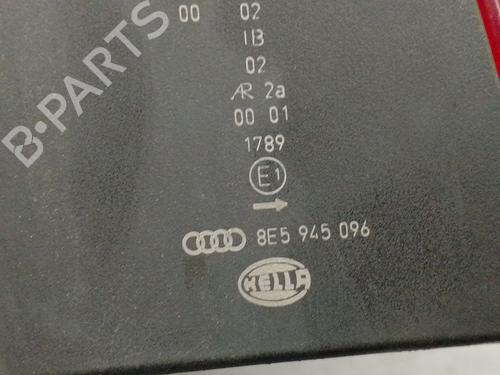 Right taillight AUDI A4 B7 (8EC) 3.2 FSI | BP32140361C35 