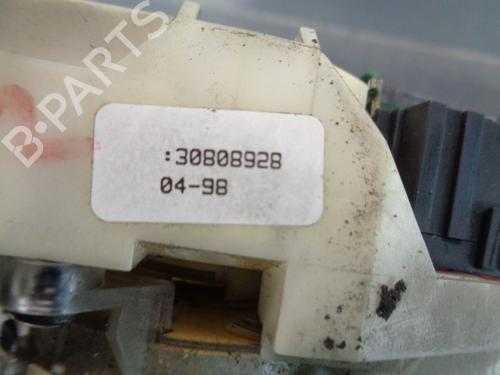 Headlight switch VOLVO V40 Estate (645) 1.9 TD | BP11857416I24 