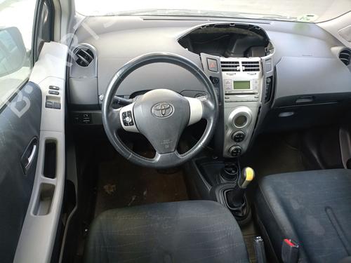 Left front window switch TOYOTA YARIS (_P9_) 1.3 VVT-i (SCP90_, SCP90R) | BP38938342I27 - Image 12