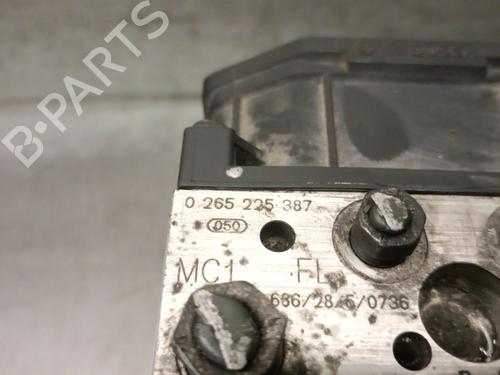 ABS pump TOYOTA AVENSIS Estate (_T25_) 2.2 D-CAT (ADT251_, ADT251R) | BP30922885M43 