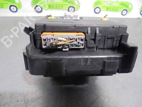 Fuse box TOYOTA AVENSIS (_T22_) 2.0 D-4D (CDT220_, CDT220R) | BP2084582E1 