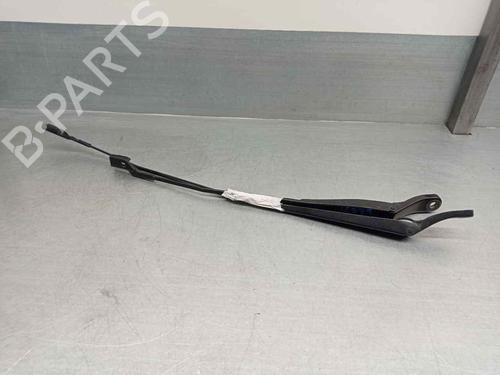 Used Front windshield wiper arm Front windshield wiper arm 12138878 12138878