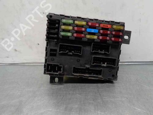 Fuse box FIAT BRAVO I (182_) 1.9 JTD 105 | BP6147954E1 
