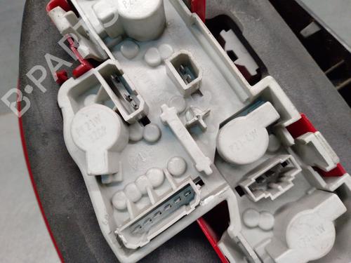 Right taillight VW PASSAT B5.5 (3B3) 1.9 TDI | BP31049456C35 - Image 5