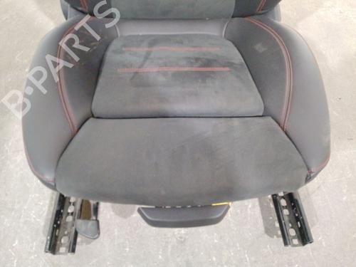 Left front seat MERCEDES-BENZ A-CLASS (W177) A 180 d (177.003) | BP29946609C15 