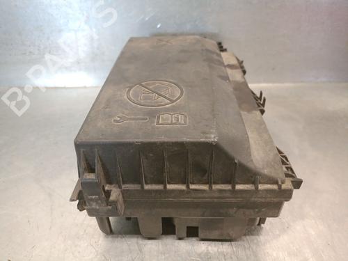 Fuse box OPEL ASTRA J (P10) 2.0 CDTI (68) | BP19095780E1 