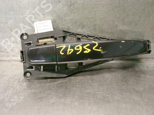front-right-exterior-door-handle-opel-corsa-d-s07-2006-2007-2008-2009-2010-2011-2012-2013-2014-2015-36995730 main image