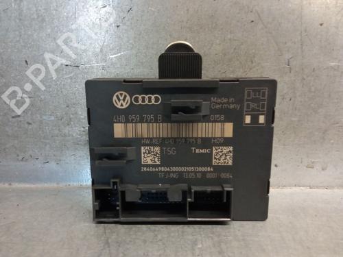 Used Comfort control module VW TOUAREG (7P5, 7P6) 3.0 V6 TDI (240 hp) 28155590