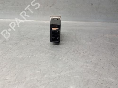 Switch KIA CERATO I Saloon (LD) 2.0 CRDi | BP28070738I30 